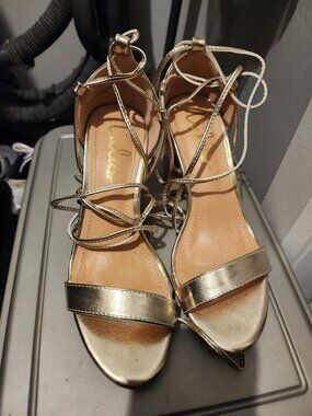 Lulus heels